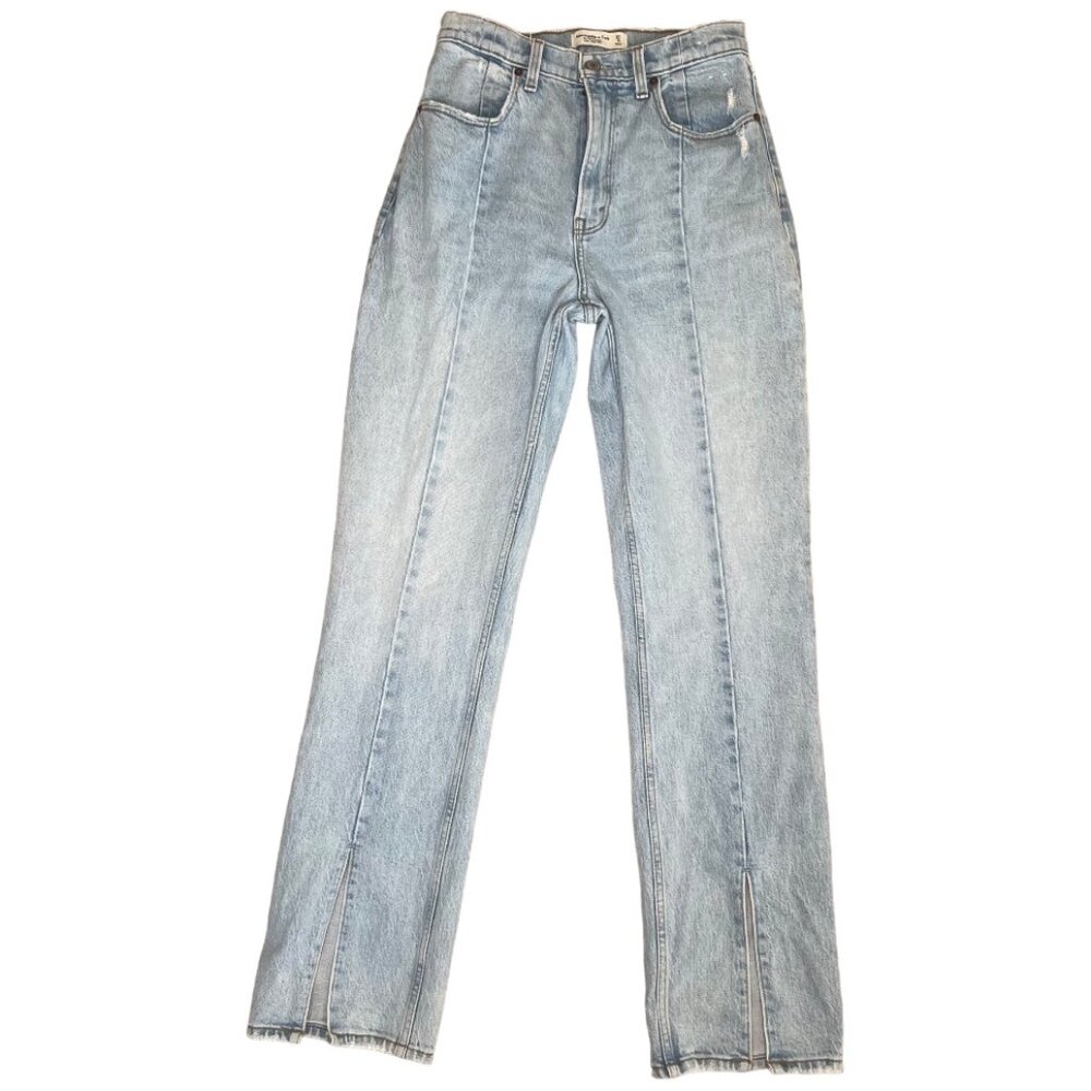 Curve Love Ultra High Rise 90s Straight Jeans - Picture 2 of 4